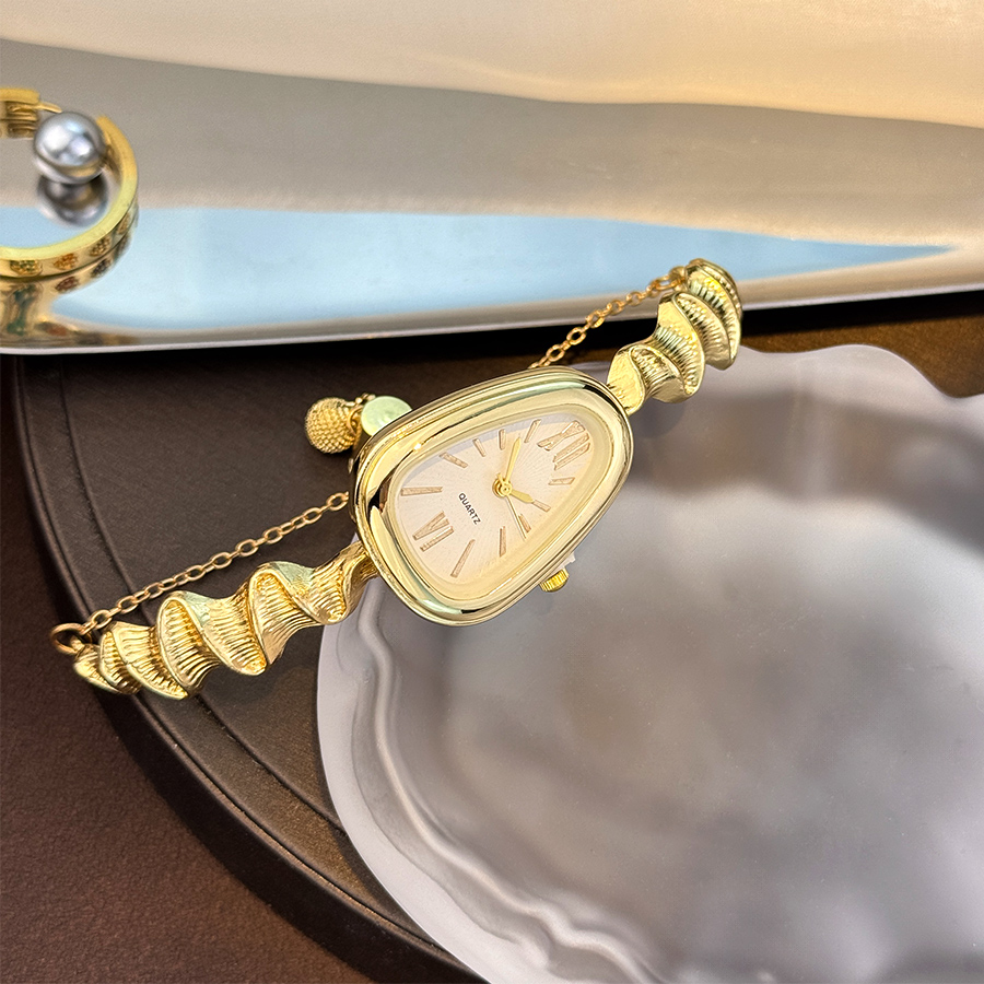 Elegant Snake-Shape Ladies Qua - Luxury Watch Collection 리뷰 및 가격