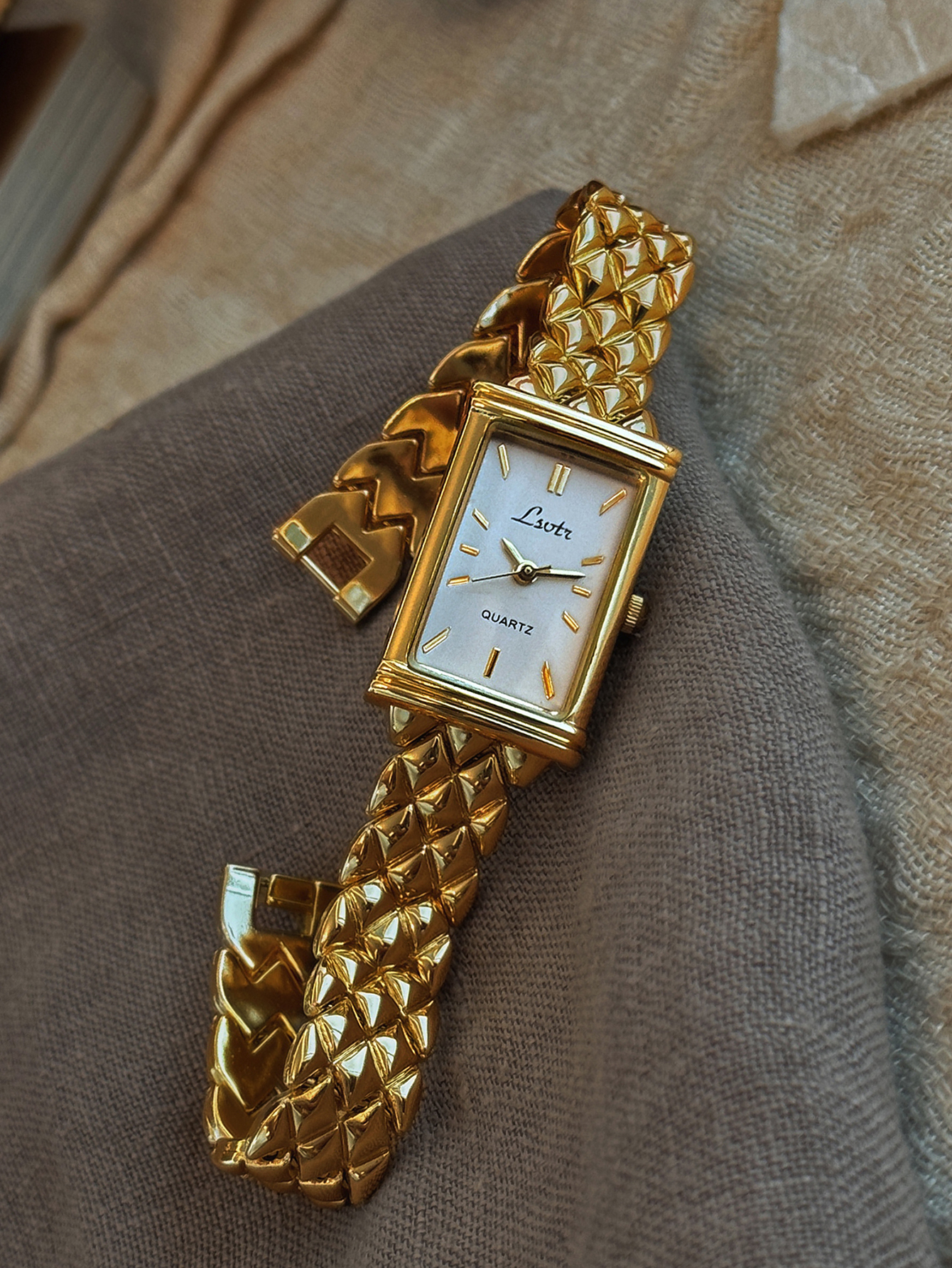 1 New Gold-Colored French High - Luxury Watch Collection 리뷰 및 가격