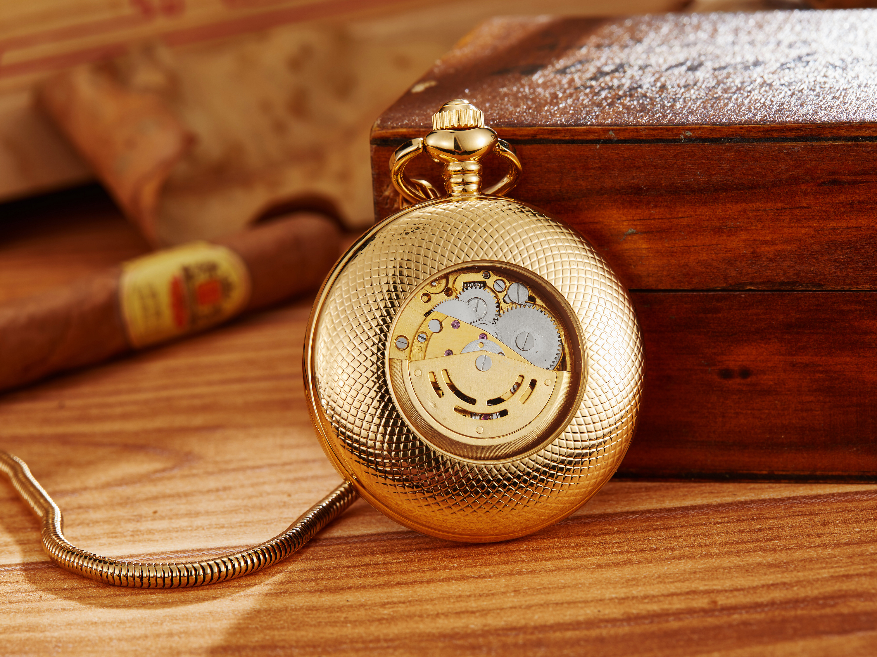 Vintage Luxury Gold Carving Au - Luxury Watch Engraving 리뷰 및 가격