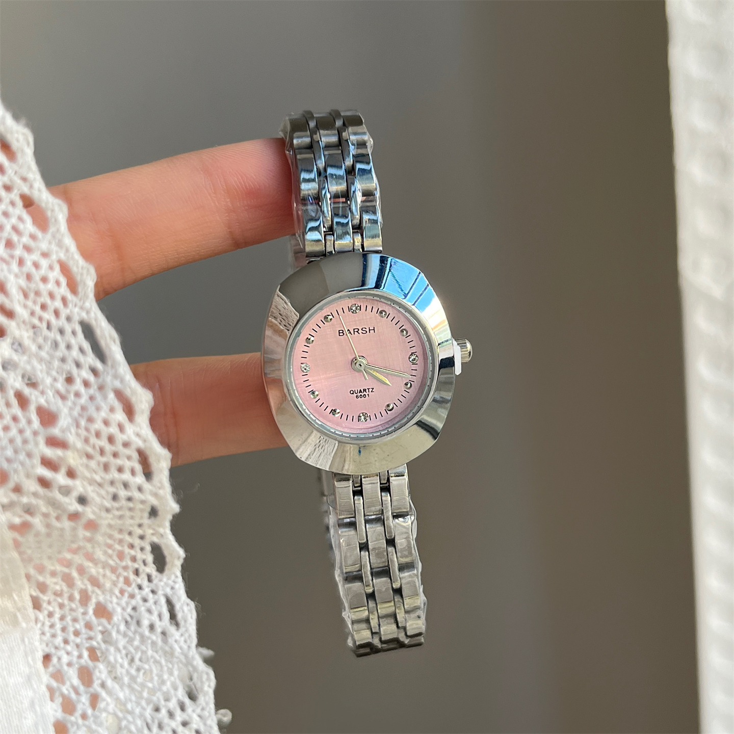 Fashionablelight luxury retro  - Luxury Watch Values 리뷰 및 가격