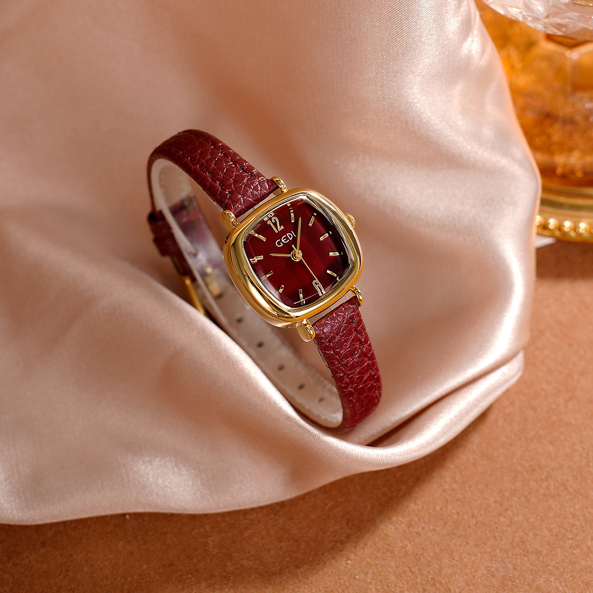 UTHAI 61018 CQ490 Simplicity,  - Luxury Watch Values 리뷰 및 가격
