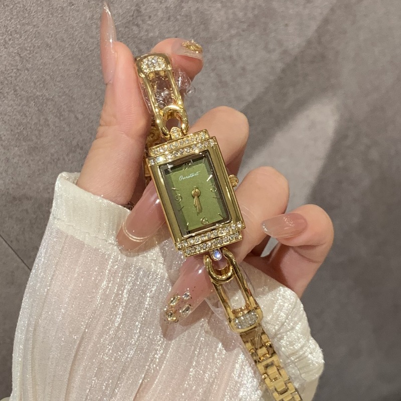 Small pin old money style hand - Luxury Watch Values 리뷰 및 가격