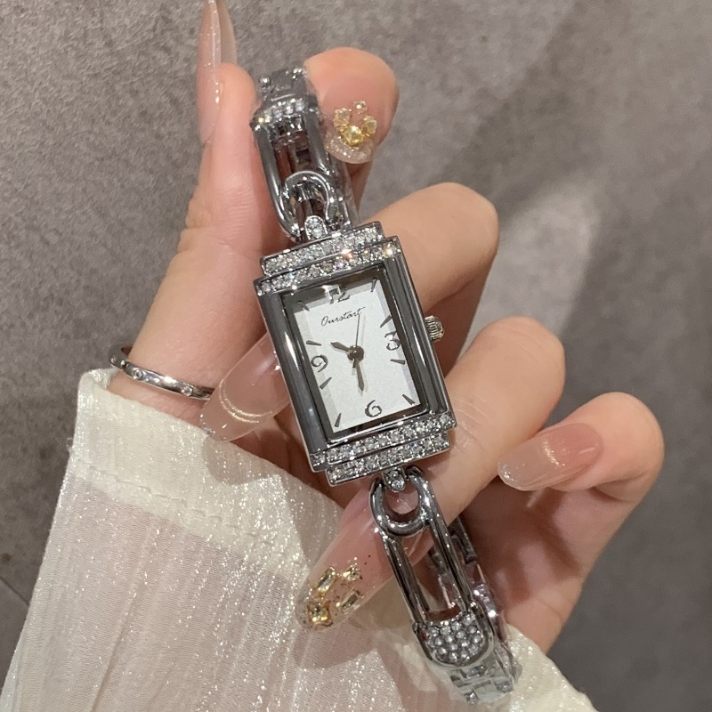 Small pin old money style hand - Luxury Watch Values 리뷰 및 가격